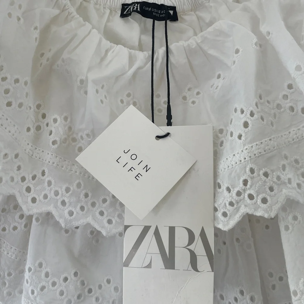 Zara White Eyelet Ruffle Peasant Top